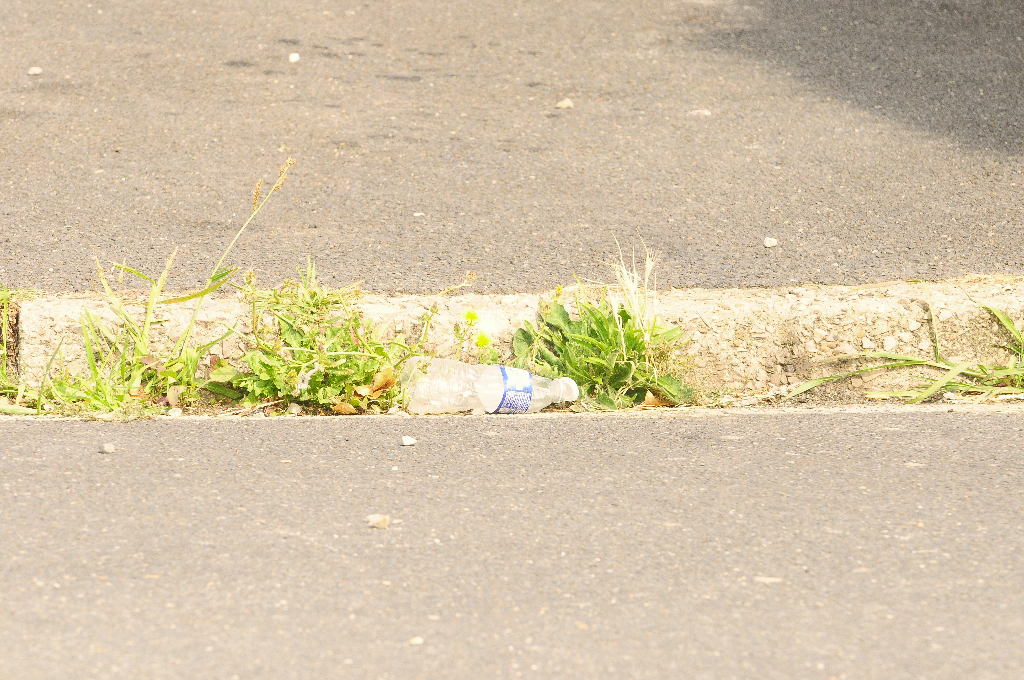 Photo 2 - Dépôts sauvages de déchets