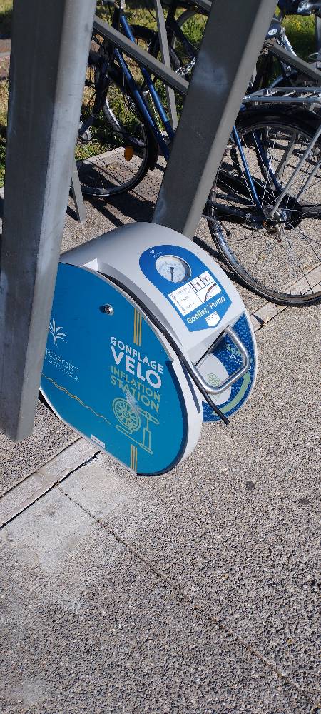 Pompe à pied vélo hors service