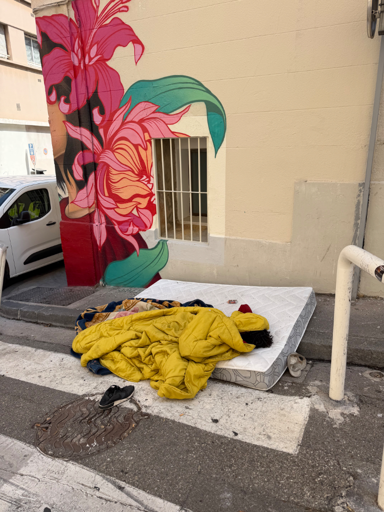 Signalement Déchets encombrants abandonnés